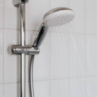 a running shower - referencing shorter showers to save energy